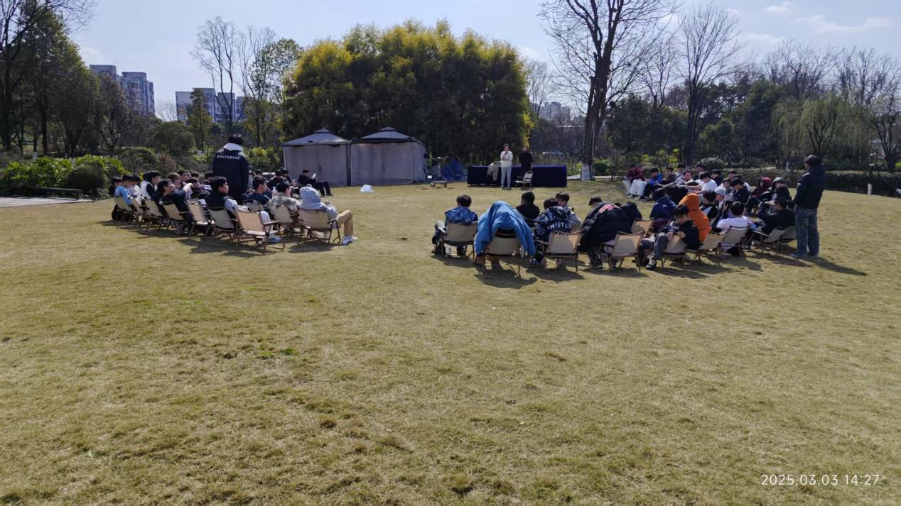 cd37b365f04824c77d11f764244649d