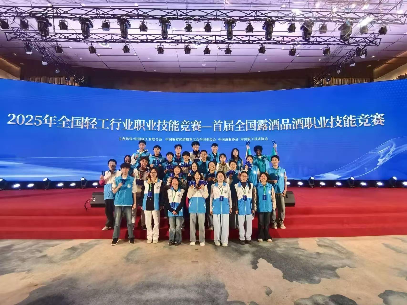 9a20ac98697ade8bc2c1578d083bcdf4