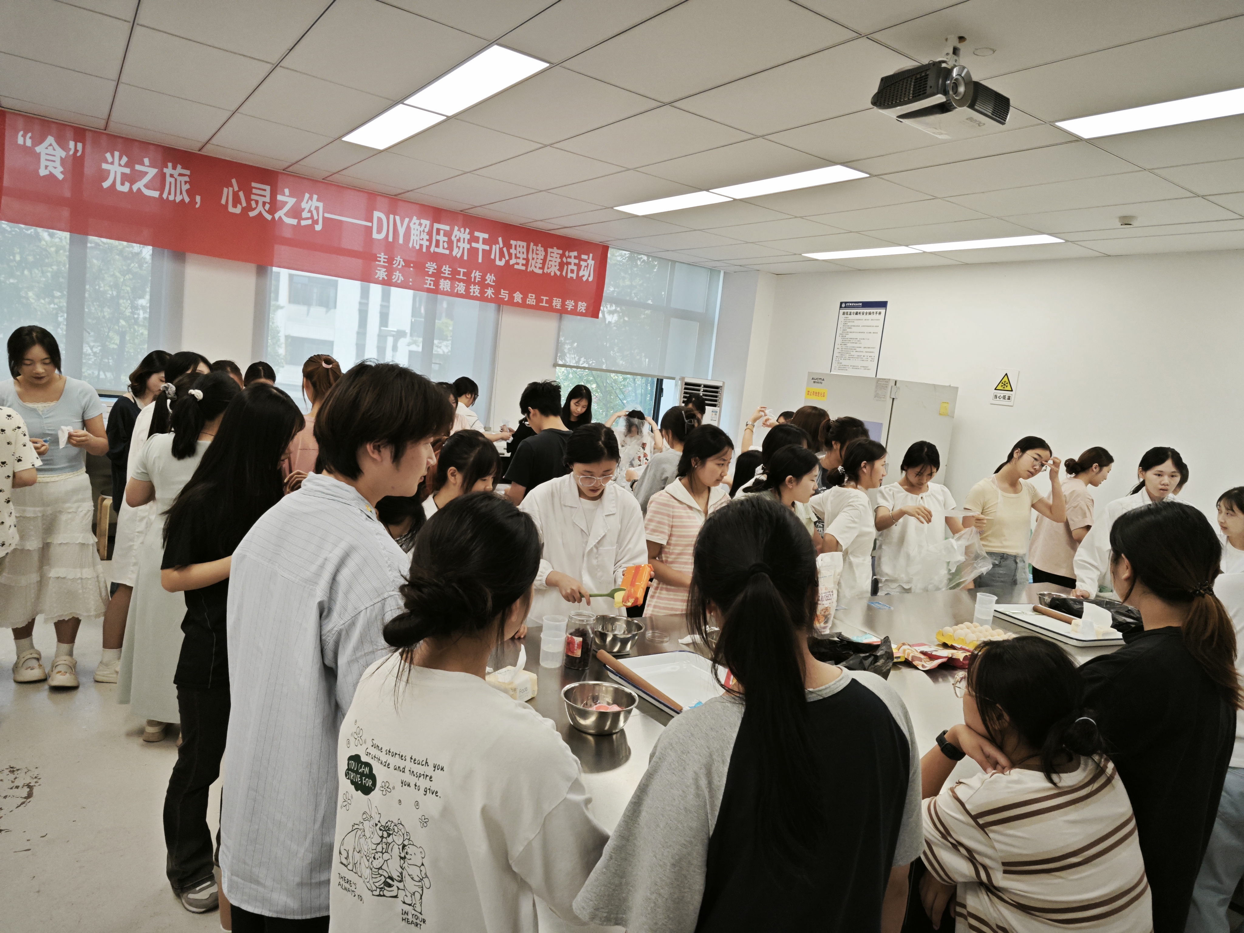 2F478F3722686EE7420D91D6738C7183