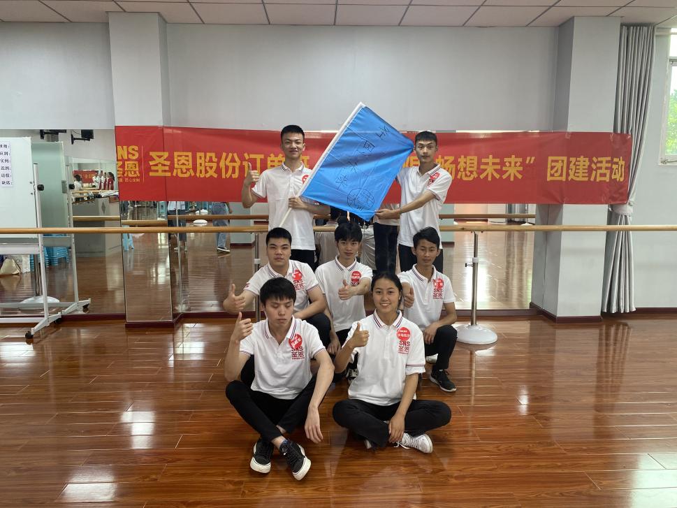 df84dee9db54885bf44f12ae2e7a35a