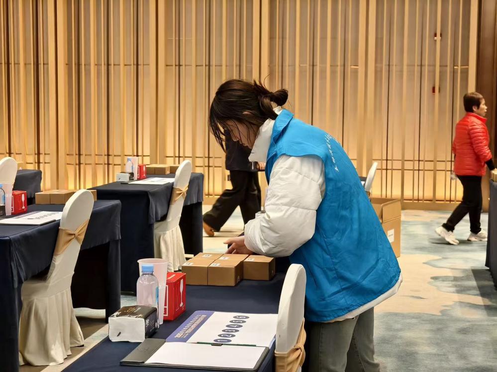 53217f9d5c690e35f7b7319b4055d515