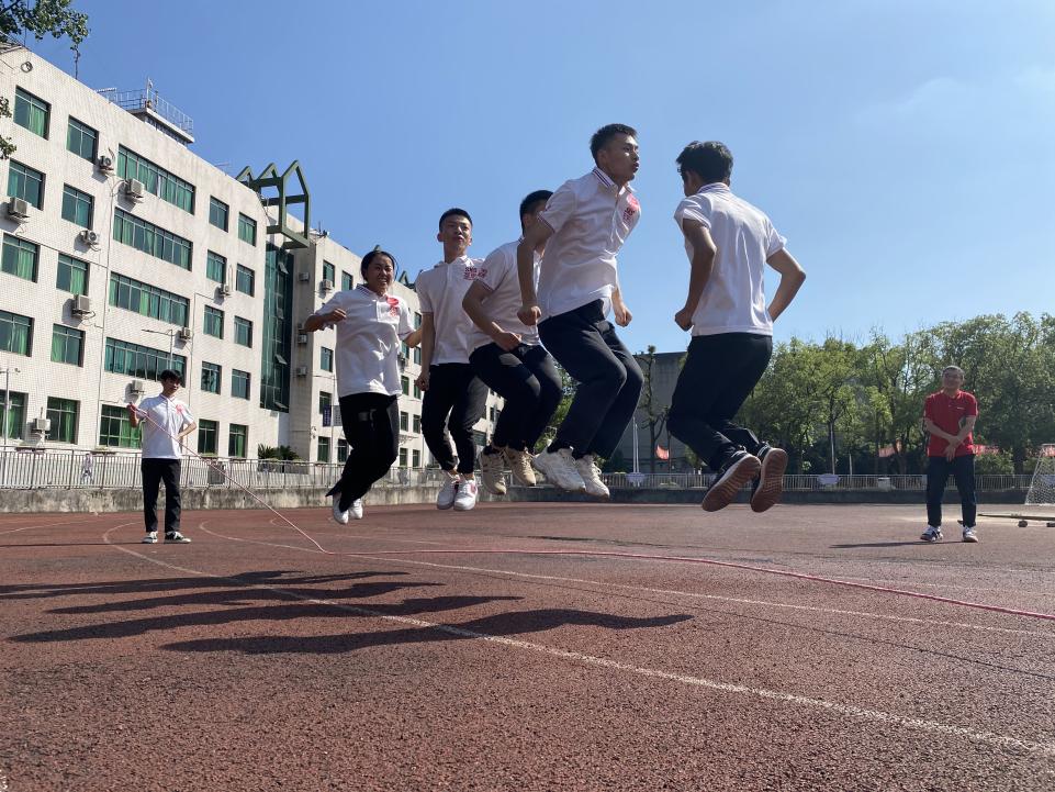 d30b7c0e6af2d1ea5043afa34366c68