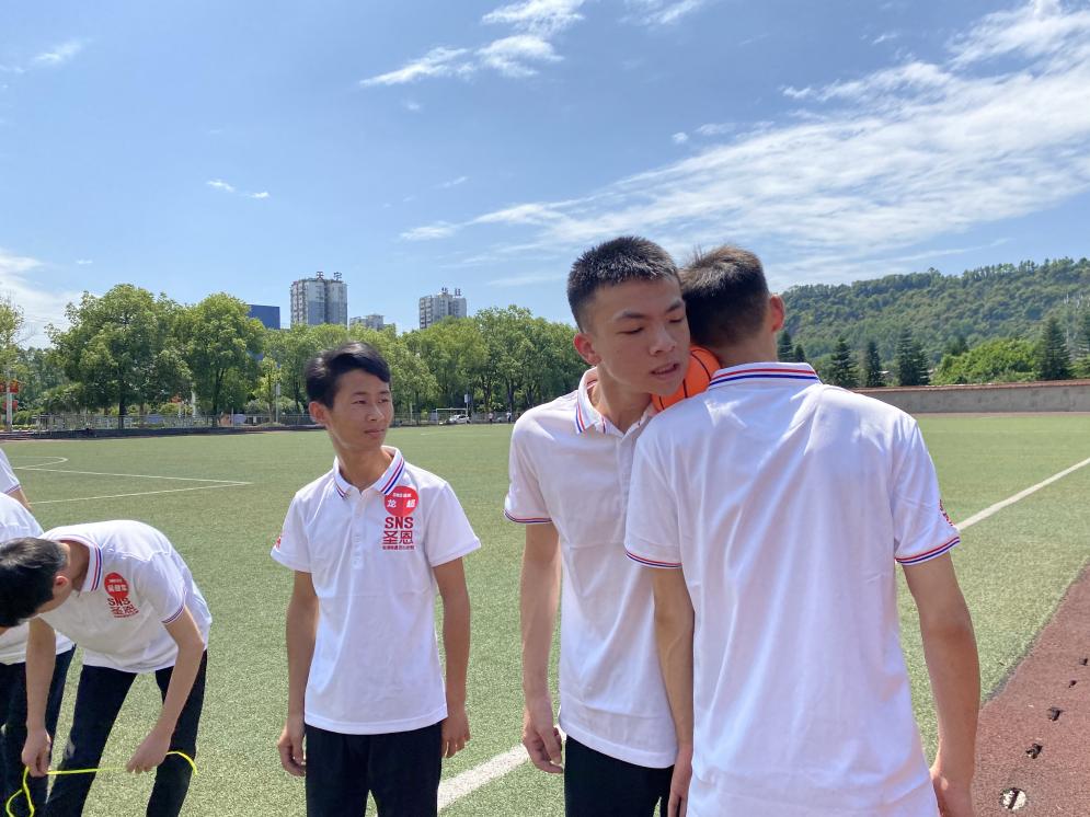 28f9975da4324f52e5db0aaaaa2dc42