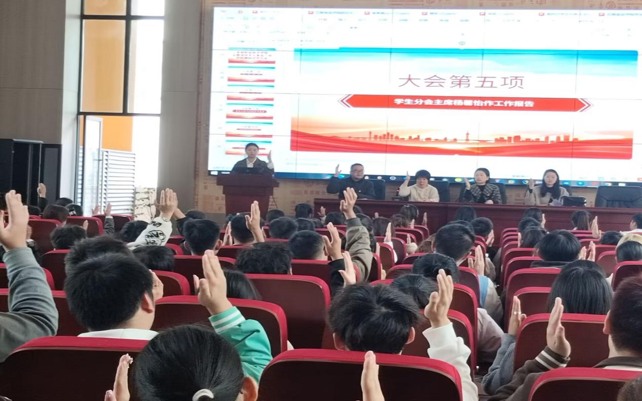 D00704AB3C2E8E1E562CC1F21F7A4265